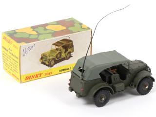 Lot 542 - DINKY TOYS (FRANCE) (1)