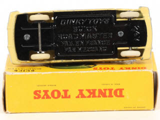 Lot 442 - DINKY TOYS (FRANCE) (1)
