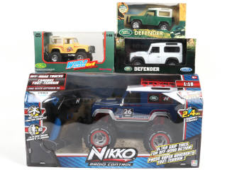 Lot 93 - NIKKO TOY (JAPON) (4)