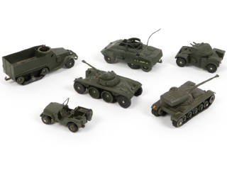 Lot 338 - DINKY TOYS (FRANCE) (6)
