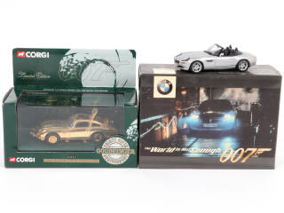 Lot 132 - DIVERS (2)