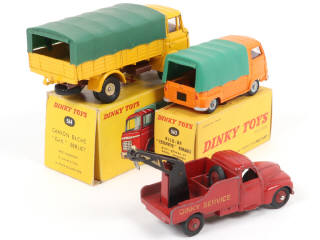 Lot 335 - DINKY TOYS (FRANCE) (3)