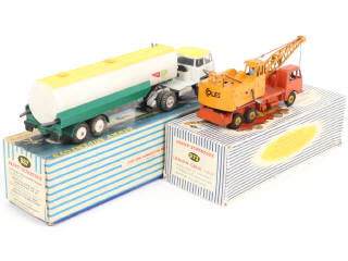 Lot 331 - DINKY TOYS (FRANCE) (2)