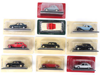 Lot 114 - DIVERS (10)