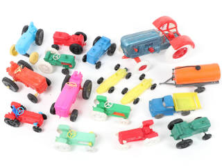 Lot 26 - DIVERS (16)