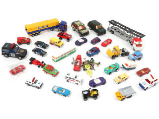 Lot 48 - MAJORETTE (FRANCE) (30)