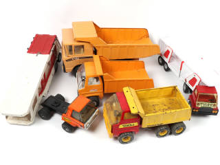 Lot 40 - DIVERS (6)