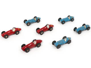 Lot 212 - DINKY TOYS (FRANCE) (7)