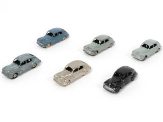 Lot 210 - DINKY TOYS (FRANCE) (6)