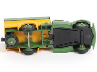 Lot 359 - DINKY TOYS (FRANCE) (1)