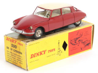 Lot 294 - DINKY TOYS (FRANCE) (1)