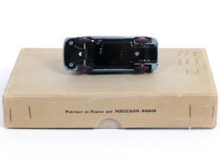 Lot 255 - DINKY TOYS (FRANCE) (2)