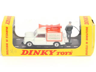 Lot 506 - DINKY TOYS (GB) (1)
