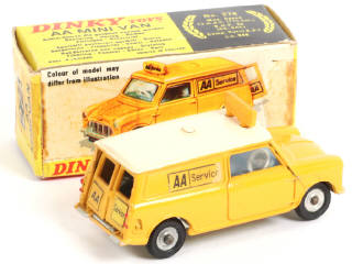Lot 500 - DINKY TOYS (GB) (1)