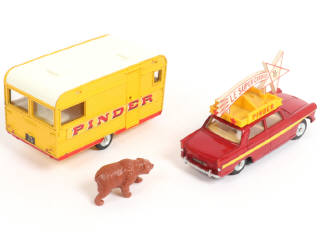 Lot 364 - DINKY TOYS (FRANCE) (1)