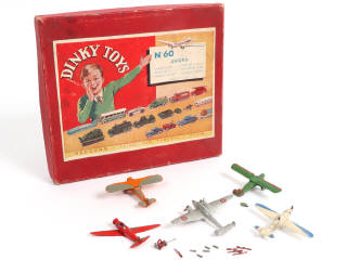 Lot 339 - DINKY TOYS (FRANCE) (1)