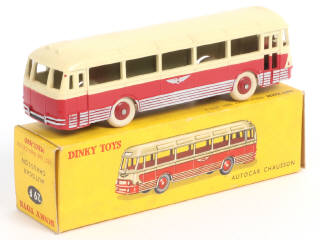 Lot 402 - DINKY TOYS (FRANCE) (1)