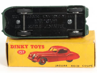 Lot 487 - DINKY TOYS (GB) (1)