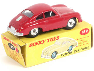 Lot 494 - DINKY TOYS (GB) (1)