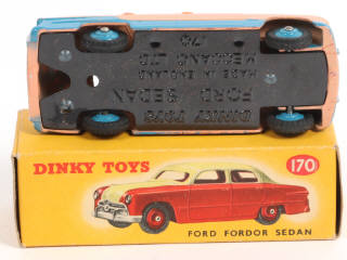 Lot 492 - DINKY TOYS (GB) (1)