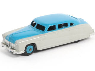 Lot 472 - DINKY TOYS (GB) (1)
