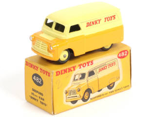 Lot 521 - DINKY TOYS (GB) (1)