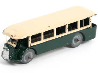 Lot 356 - DINKY TOYS (FRANCE) (1)