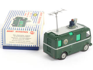 Lot 532 - DINKY TOYS (GB) (1)