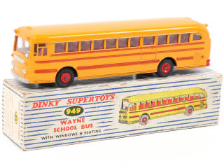 Lot 543 - DINKY TOYS (GB) (1)