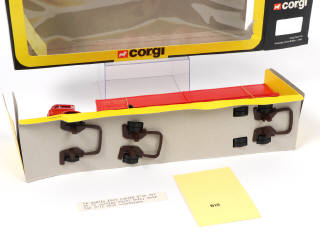 Lot 172 - CORGI TOYS (GB) (1)
