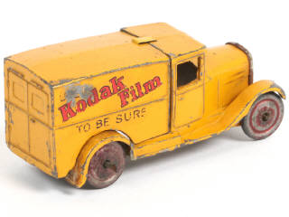 Lot 455 - DINKY TOYS (GB) (1)