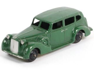 Lot 466 - DINKY TOYS (GB) (1)