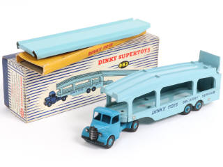 Lot 538 - DINKY TOYS (GB) (1)