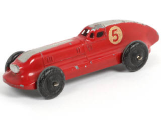 Lot 226 - DINKY TOYS (FRANCE) (1)