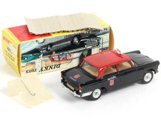 Lot 310 - DINKY TOYS (FRANCE) (1)