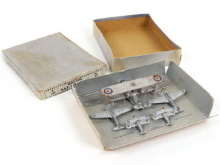 Lot 434 - DINKY TOYS (GB) (1)