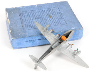 Lot 419 - DINKY TOYS (GB) (1)