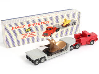 Lot 541 - DINKY TOYS (GB) (1)