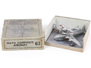Lot 430 - DINKY TOYS (GB) (1)