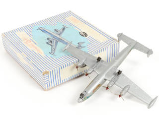 Lot 341 - DINKY TOYS (FRANCE) (1)