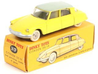 Lot 290 - DINKY TOYS (FRANCE) (1)