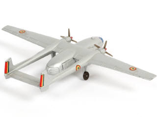 Lot 344 - DINKY TOYS (FRANCE) (1)