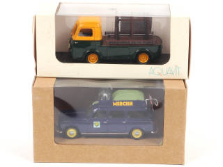 Lot 61 - DIVERS (2)