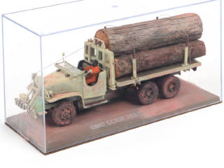 Lot 40 - DIVERS (1)