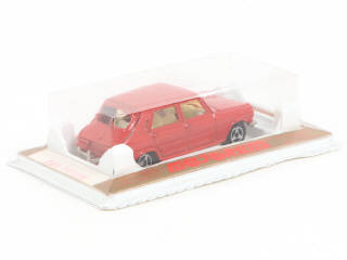 Lot 63 - MAJORETTE (FRANCE) (1)