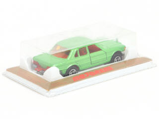 Lot 86 - MAJORETTE (FRANCE) (1)