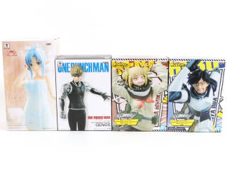 Lot 139 - BANPRESTO (JAPON) (4)