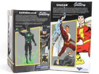 Lot 153 - DIAMOND SELECT TOYS (USA) (2)