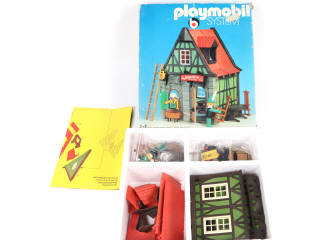 Lot 206 - PLAYMOBIL (ALLEMAGNE) (1)