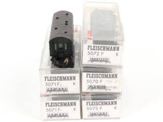 Lot 31 - FLEISCHMANN 'HO' (ALLEMAGNE) (5)